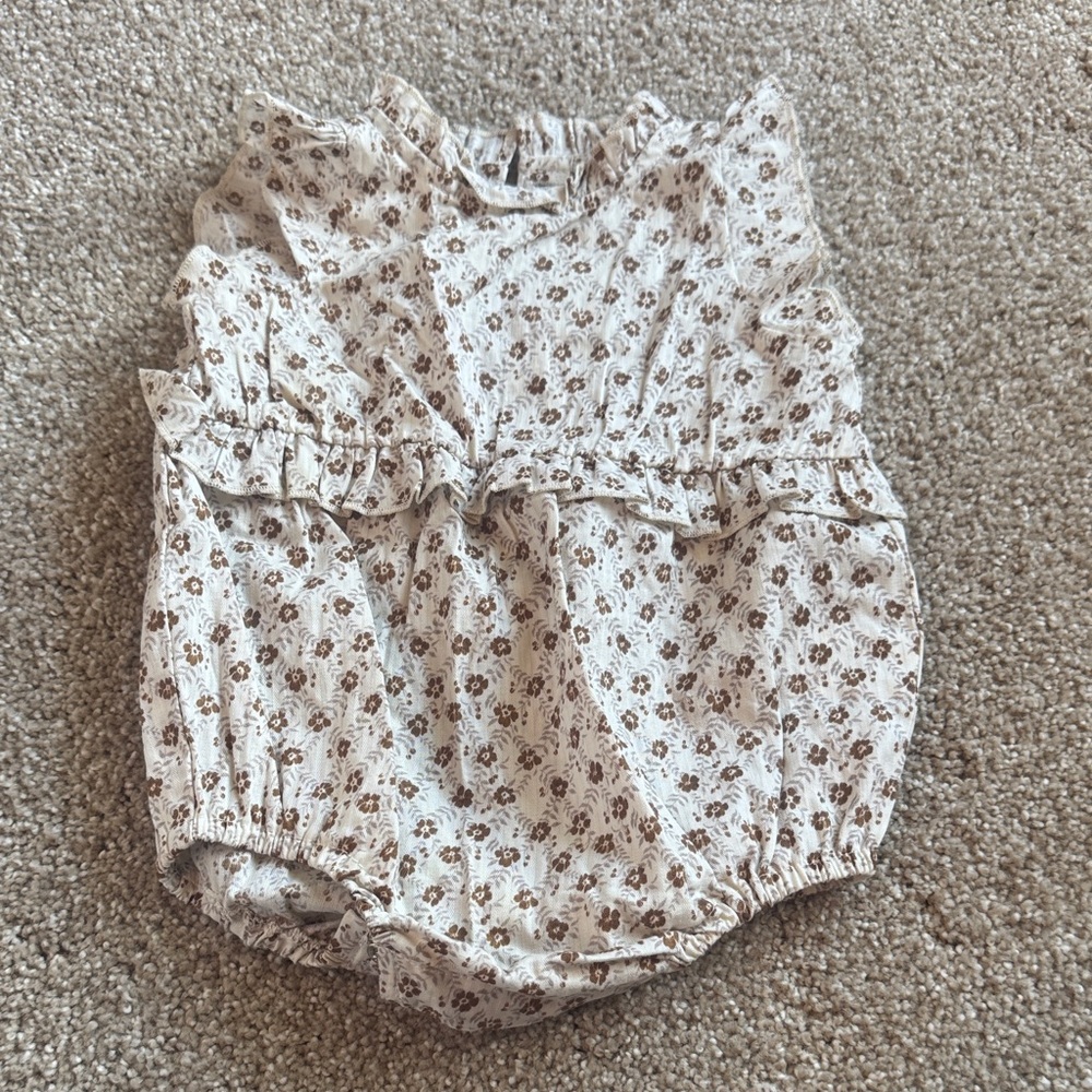 Rylee and Crew Charming Bubble with Ruffles